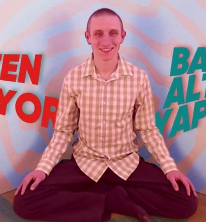 Senelerdir 4 Saat Boyunca Kameraya Bakıp Gülümseyen Tuhaf YouTuber’ın Bunu Yapmasının Hiç Tahmin Edemeyeceğiniz Sebebi